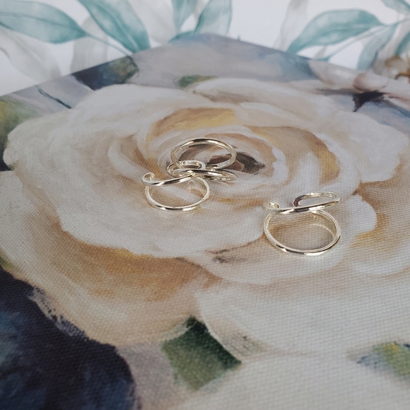 πMODA | Minimalist Silver Colored Cuff Ring sz 7 - Picture 2 of 6